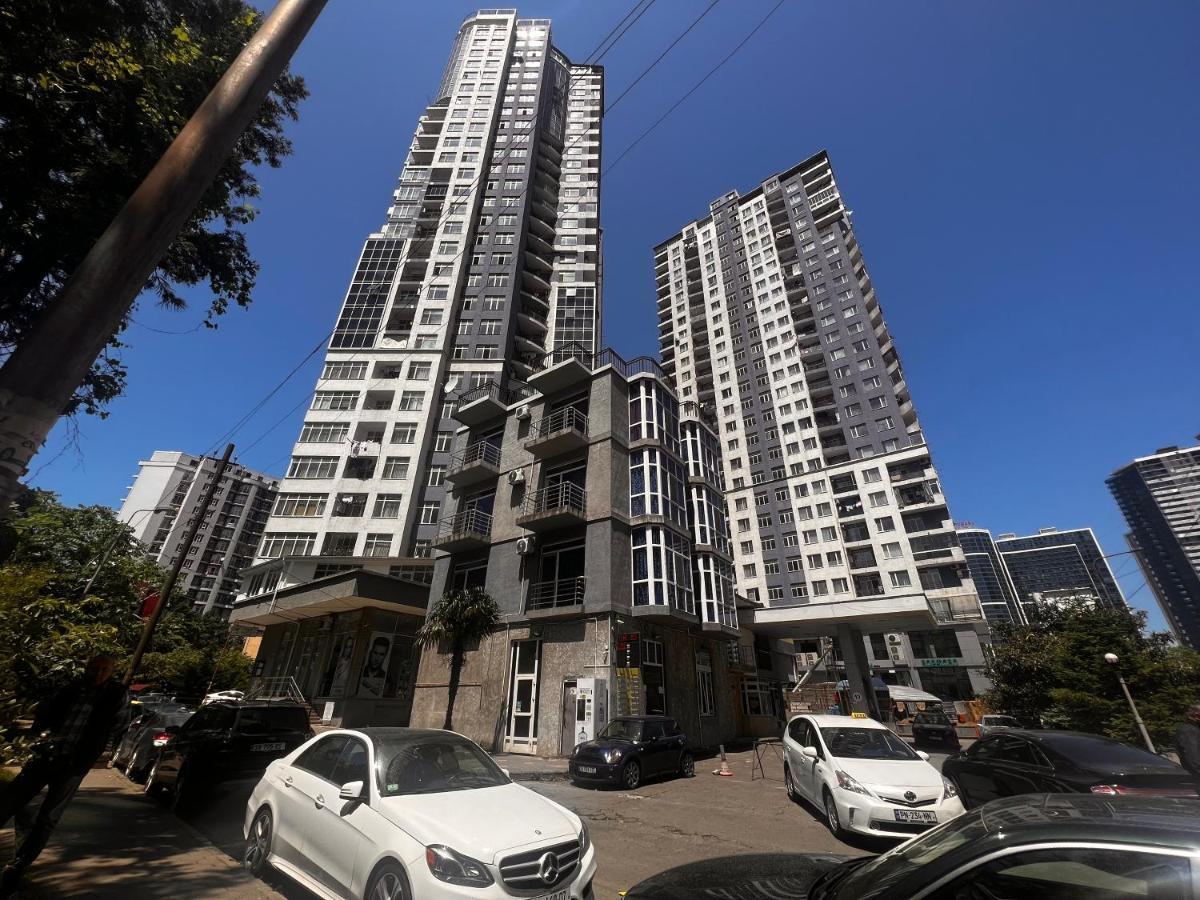 27 Floor Apartments Batumi Exterior foto