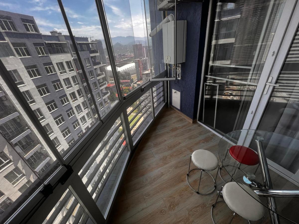 27 Floor Apartments Batumi Exterior foto