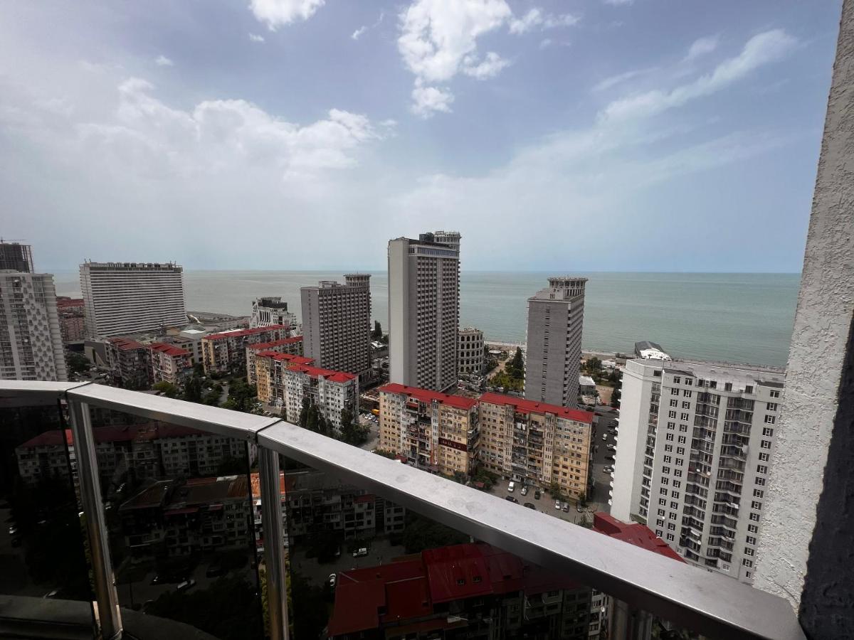 27 Floor Apartments Batumi Exterior foto